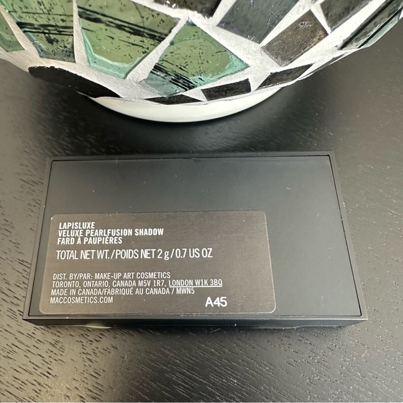 NWOB MAC Lapisluxe Eyeshadow Palette - Picture 2 of 5